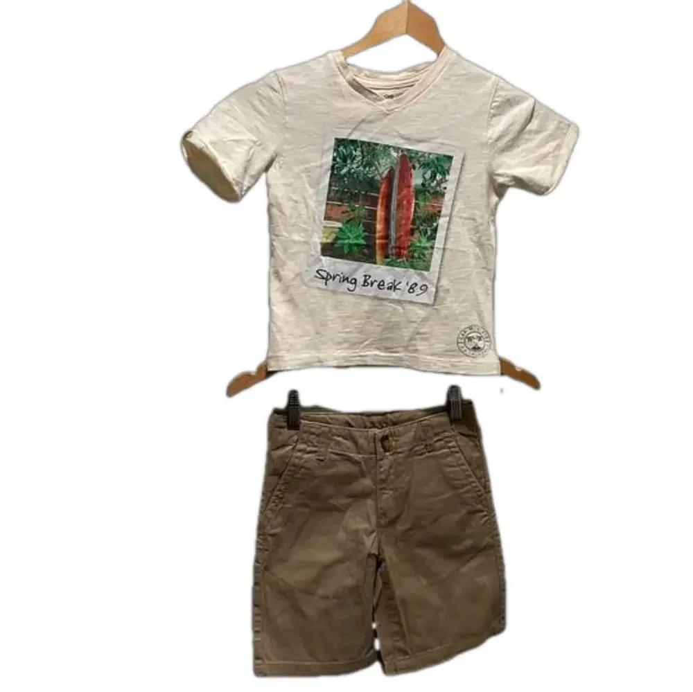 Baby Gap & Crazy 8 cream&tan boys set size 5 GUC..